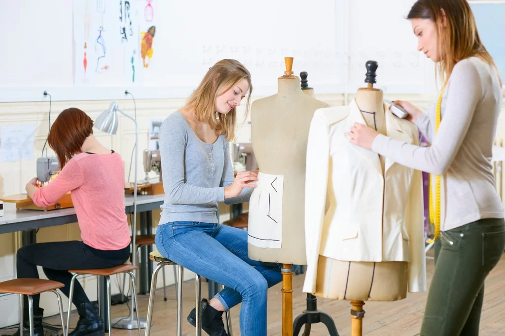 بازار کار طراحی لباس - بخش اول