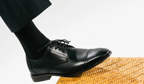 کفش‌های رسمی (Oxfords)