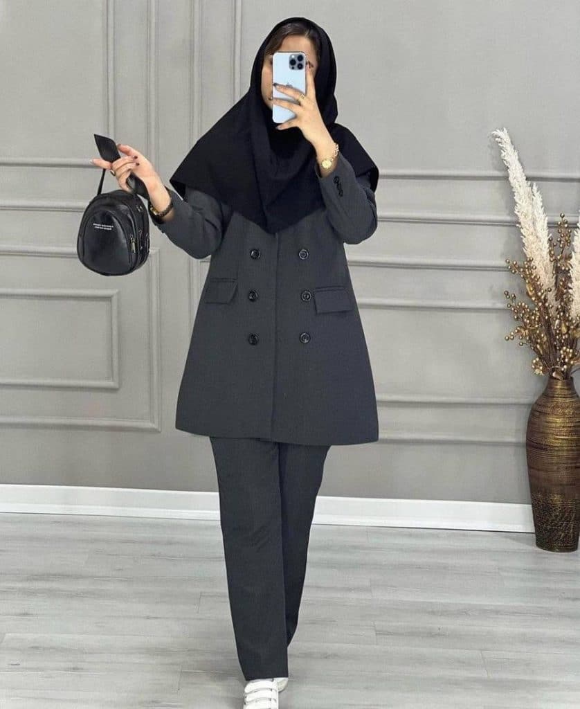 تاریخچه مانتو فرم