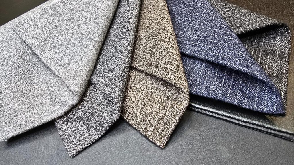 نقش نسبت پشم به پلی استر در عملکرد و کاربردهای پارچه فاستونی