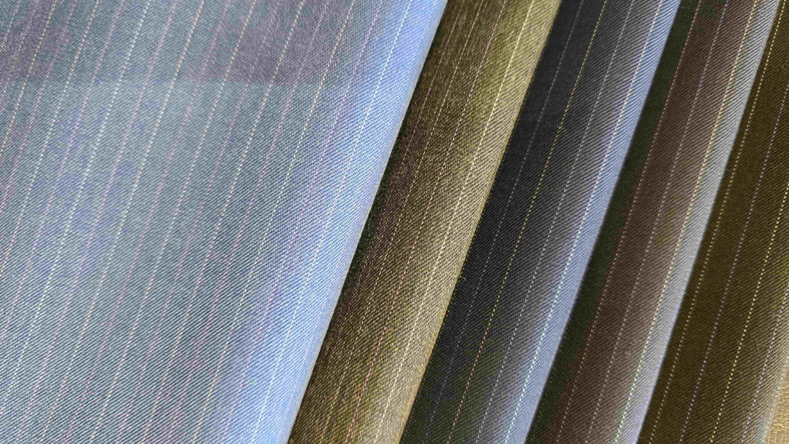 چرا خرید عمده پارچه فاستونی بهصرفهتر است