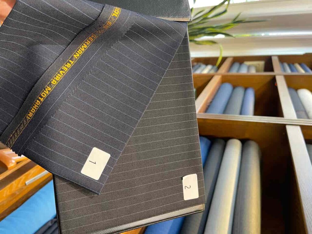 پارچه فاستونی سبک و سنگین: چه زمانی کدام را انتخاب کنیم؟