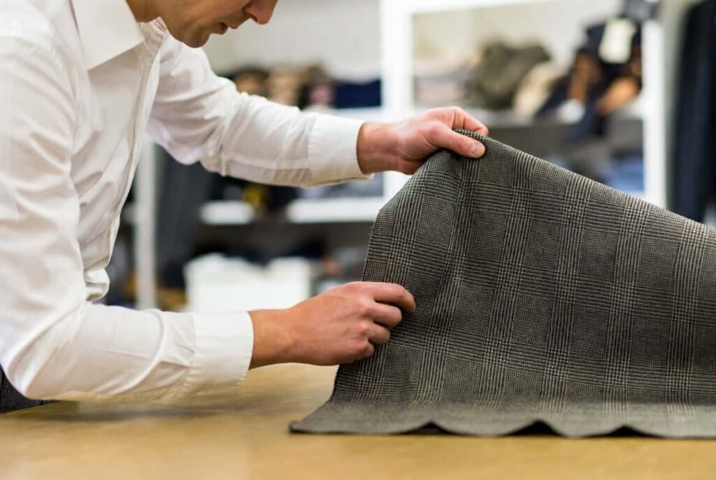 پارچه فاستونی مولینه و نحوه ایجاد جلوه رنگی خاص در آن